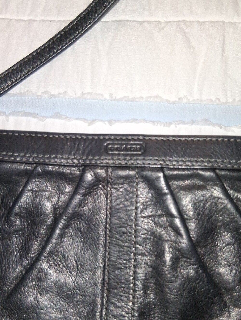 Black Coach Wristlet **Firm Price ** - Picture 5 of 10